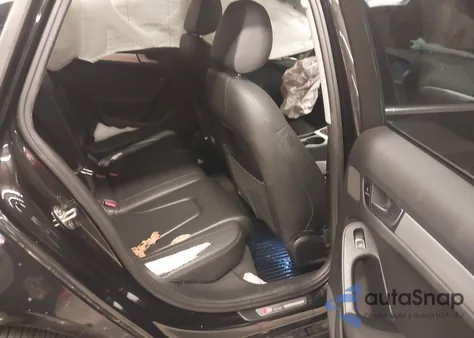 2014 Audi A4 2.0T Premium z USA, uszkodzony, nr VIN WAUFFAFLXEN033000